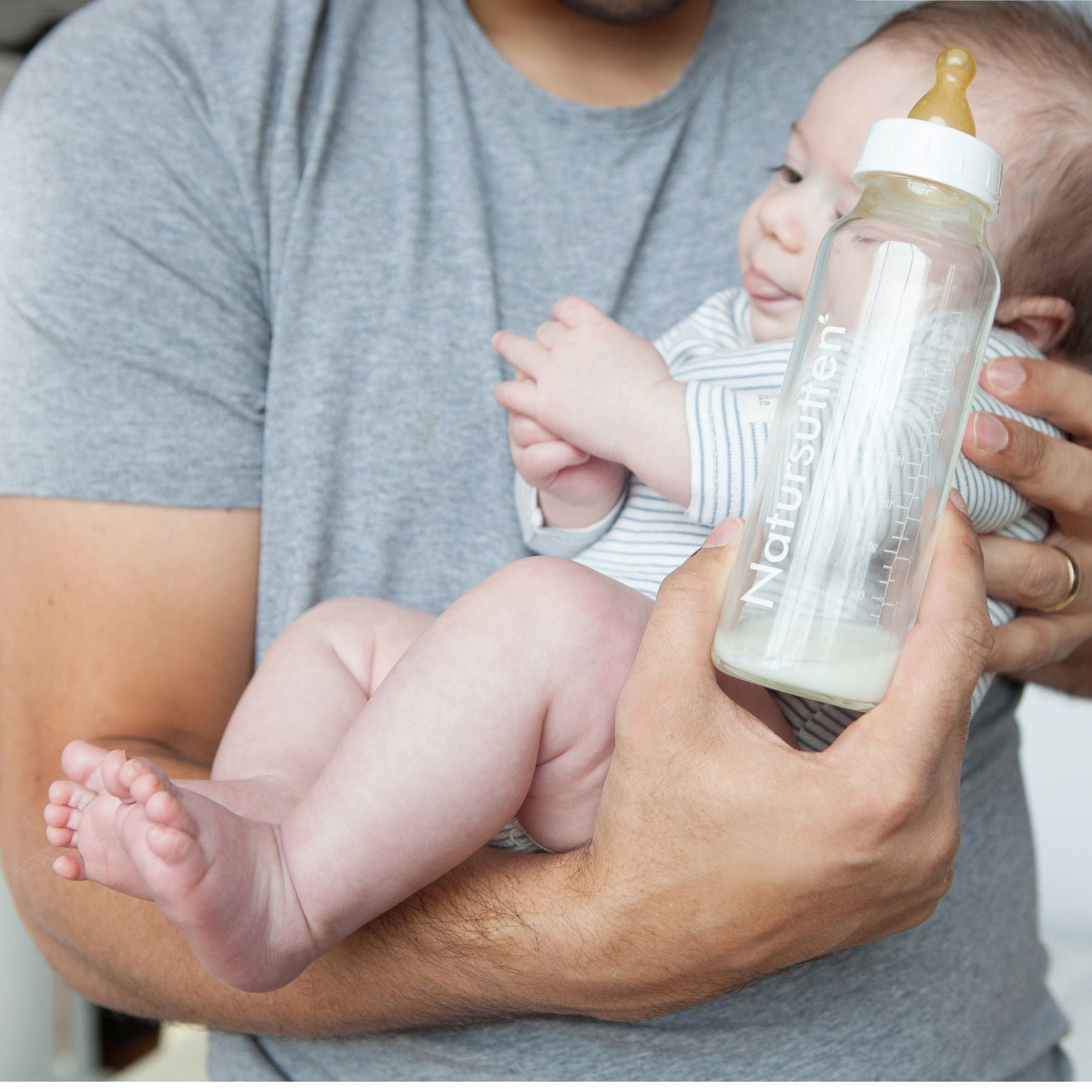 Set of Two Natursutten Glass Baby Bottles (S,L)
