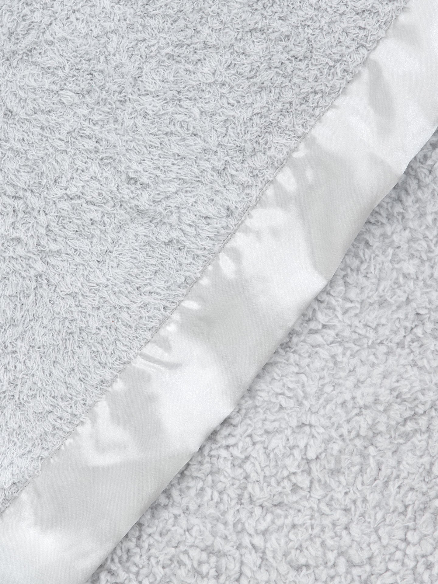 Little Giraffe Cherish™ Luxury Soft Home Throw (49" x 59")