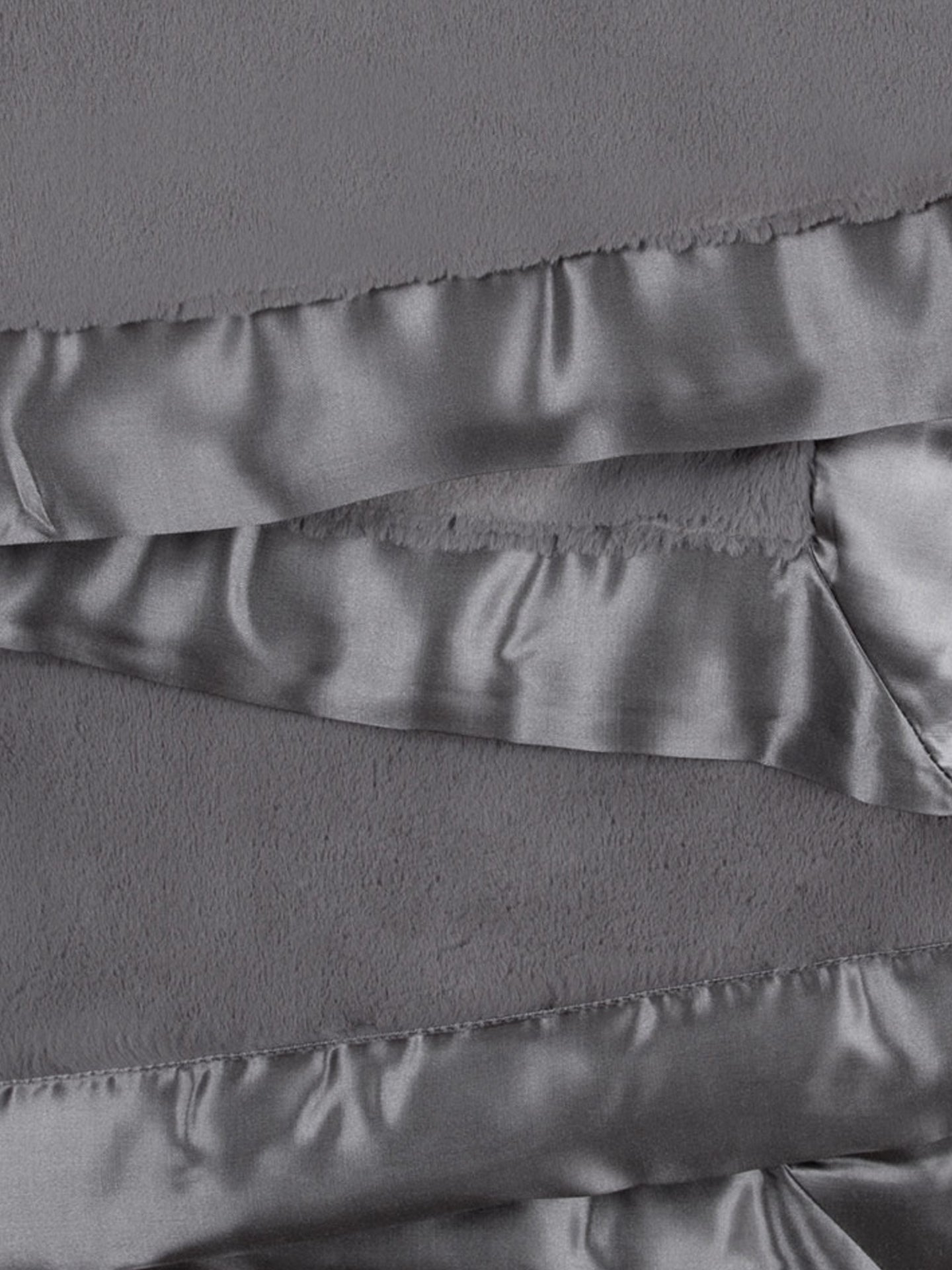 Little Giraffe Luxe™ Irresistibly Soft Luxury Throws (45" x 59")