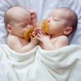Load image into Gallery viewer, Natursutten Rounded Pacifier (Set of Two)
