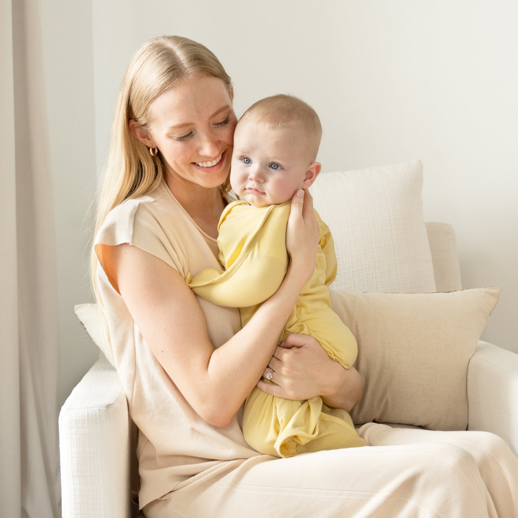 Sleeping Baby EverSoft™ Bamboo Zipadee-Zip Swaddle Transition